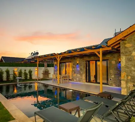 Βίλα Ege & Yigit & Yagiz - Happy Villalari